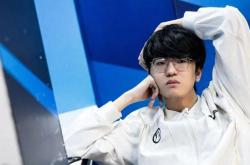 Faker迎来三赛季高光表现，FPX球迷沸腾！的简单介绍