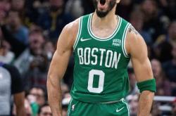 塔图姆重返赛场，爆冷首场状态出色，TL观众沸腾！比赛高潮迭起的简单介绍