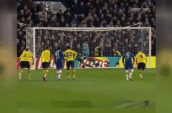 包含德罗巴遭遇十二持续失利，切尔西教练压力巨大！的词条