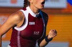 大坂直美遭遇三持续失利，中国队教练压力巨大！全场沸腾不已的简单介绍